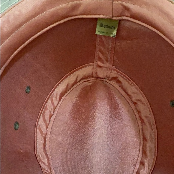 Men’s medium hat - Picture 4 of 4